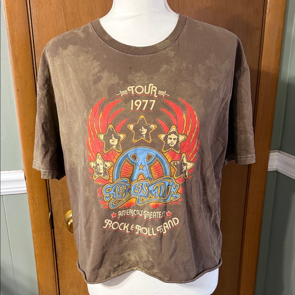 Aerosmith 1977 Tour Graphic Tee Size L